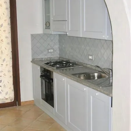 With Shared Pool In Just 500 Meters From The Sea Apartmanhotel 4*