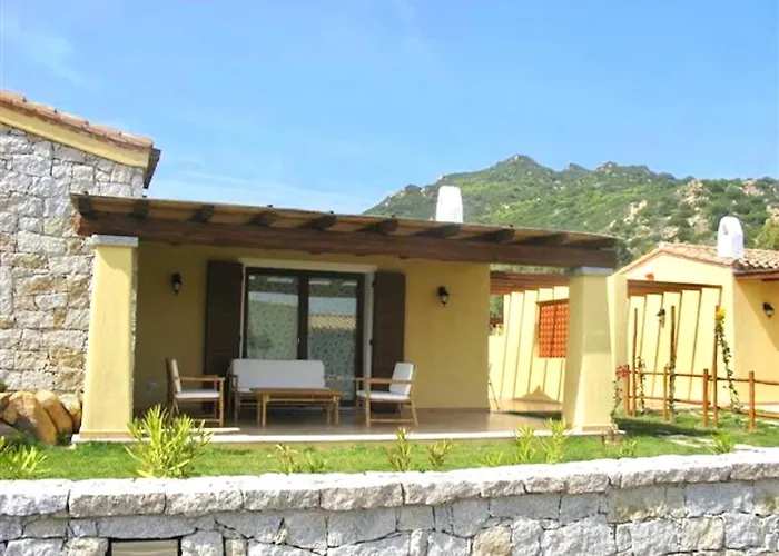 With Shared Pool In Just 500 Meters From The Sea 4* Costa Rei