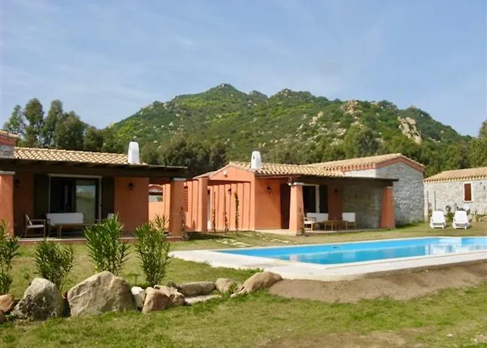 Apart Otel With Shared Pool In Just 500 Meters From The Sea