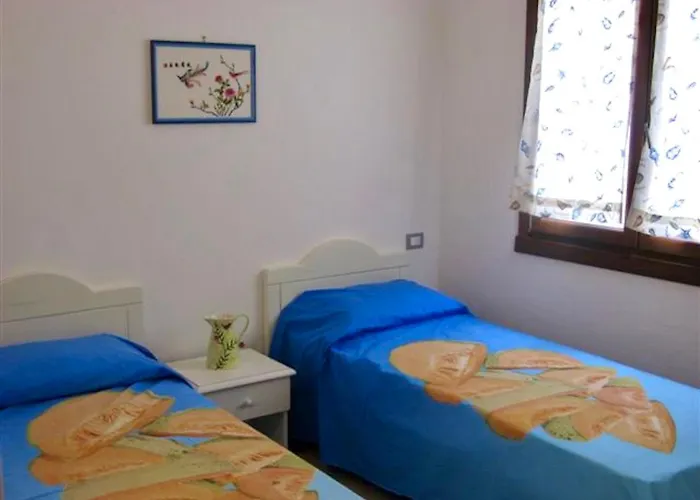With Shared Pool In Just 500 Meters From The Sea Apart Otel